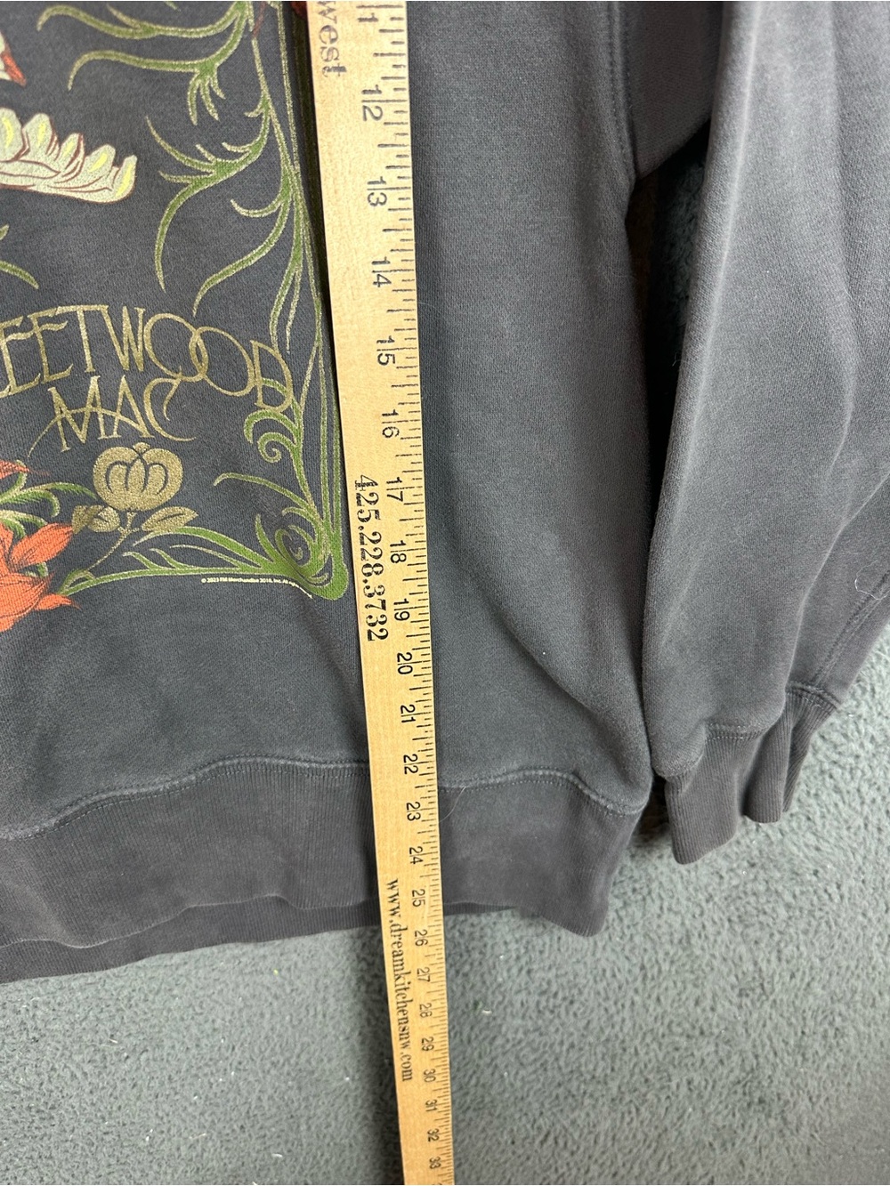 Abercrombie & Fitch Fleetwood Mac Dove Graphic Sweatshirt Gray Small Rock Band - Picture 4 of 5